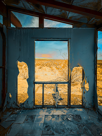 CABIN 1  - WINDOW 2